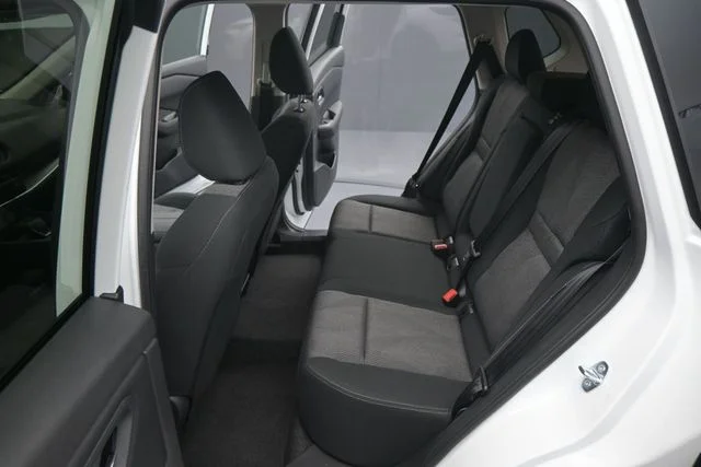 New 2026 Everest White Pearl TriCoat Nissan SV image 16