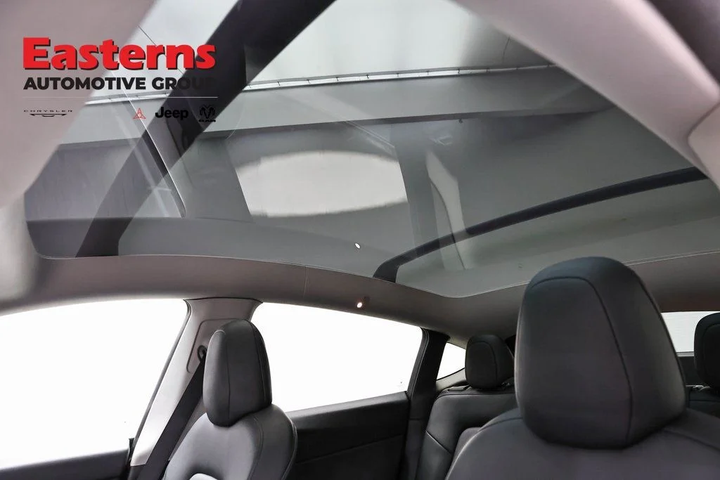 Used 2021 White Tesla Long Range image 28