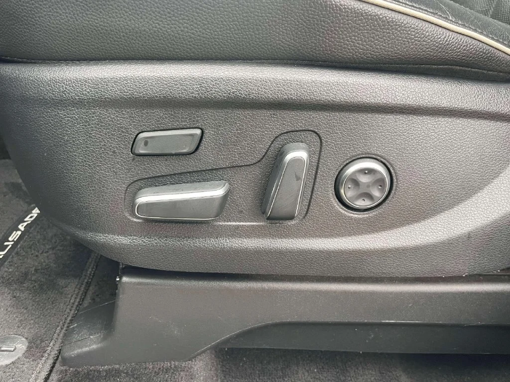Certified Used 2023 Red Hyundai Limited image 19