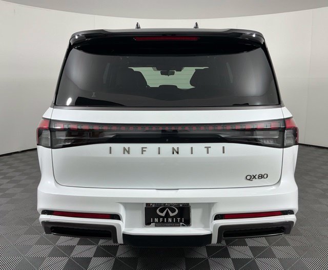 New 2027 White INFINITI Autograph 4WD image 5