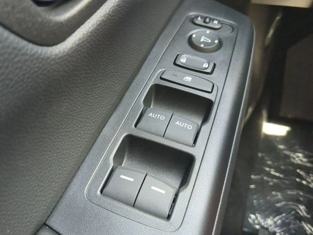 New 2026 Urban Gray Pearl Honda EX image 22
