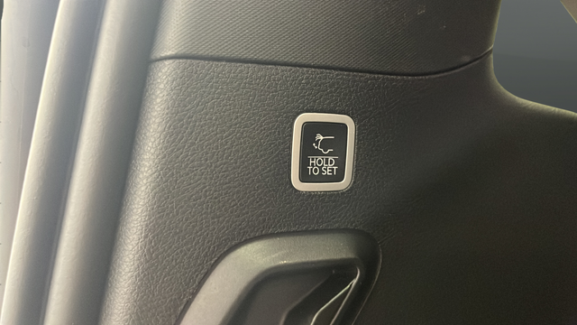 Used 2024 Baltic Gray Metallic Clearcoat Jeep Series III image 34