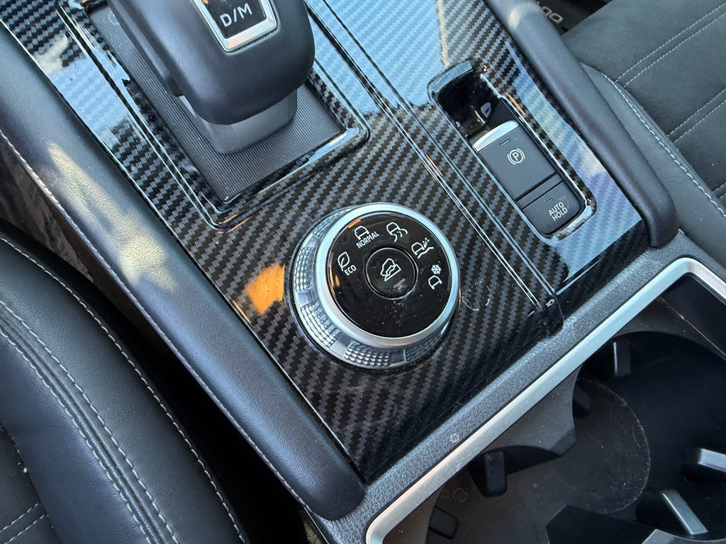 Used 2022 Black Mitsubishi Black Edition image 9