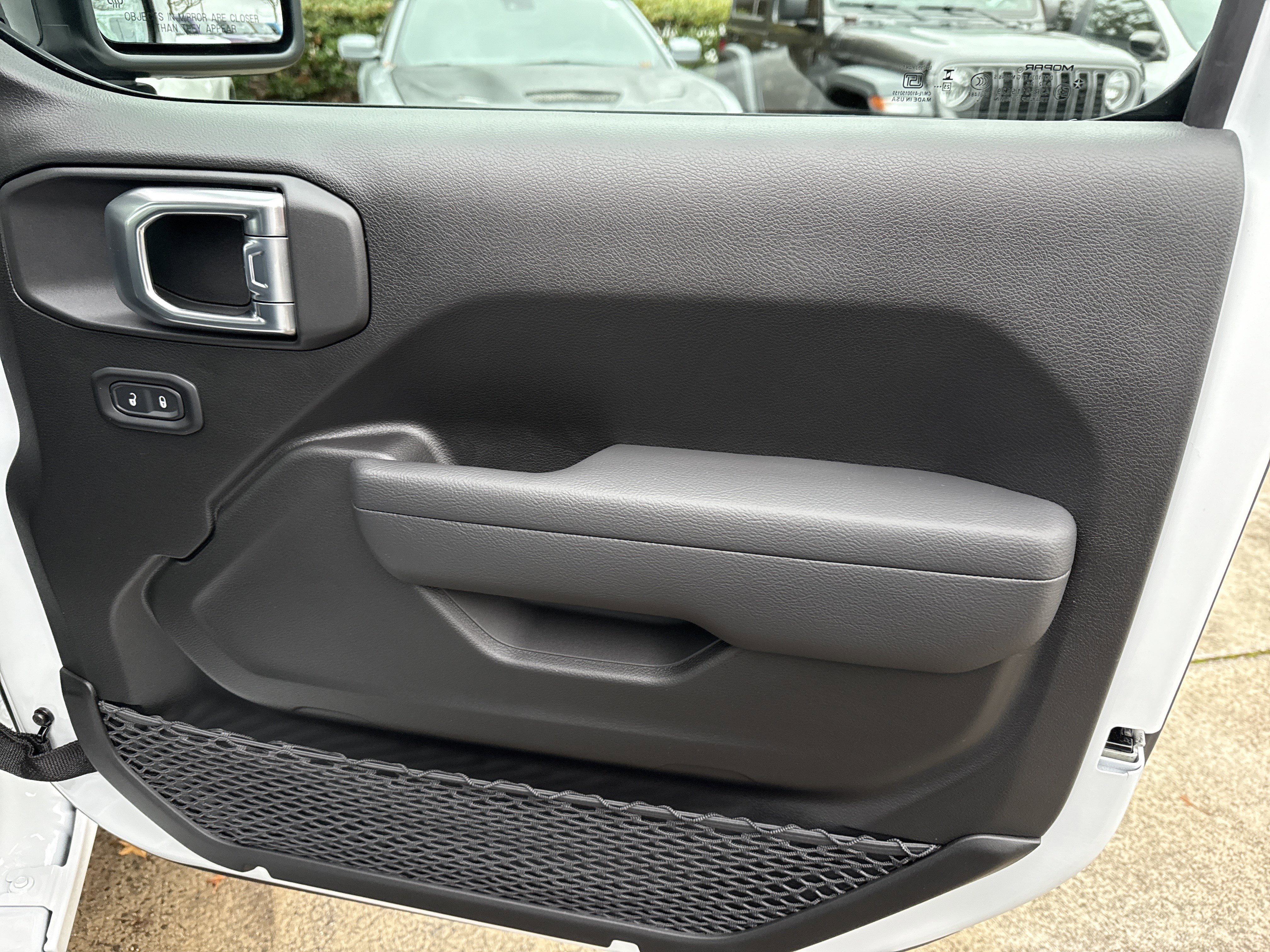 New 2026 Bright White Clearcoat Jeep Sport S image 16