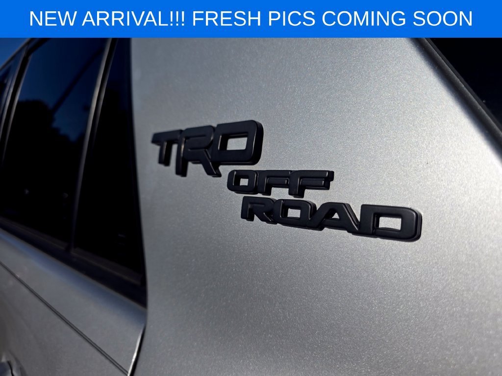 Used 2019  Toyota SR5 image 13