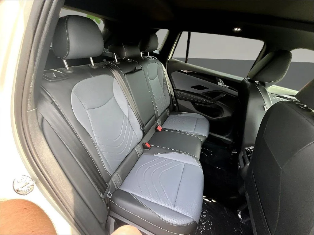 New 2026 Beige/tan Volkswagen SE R-Line Black image 12