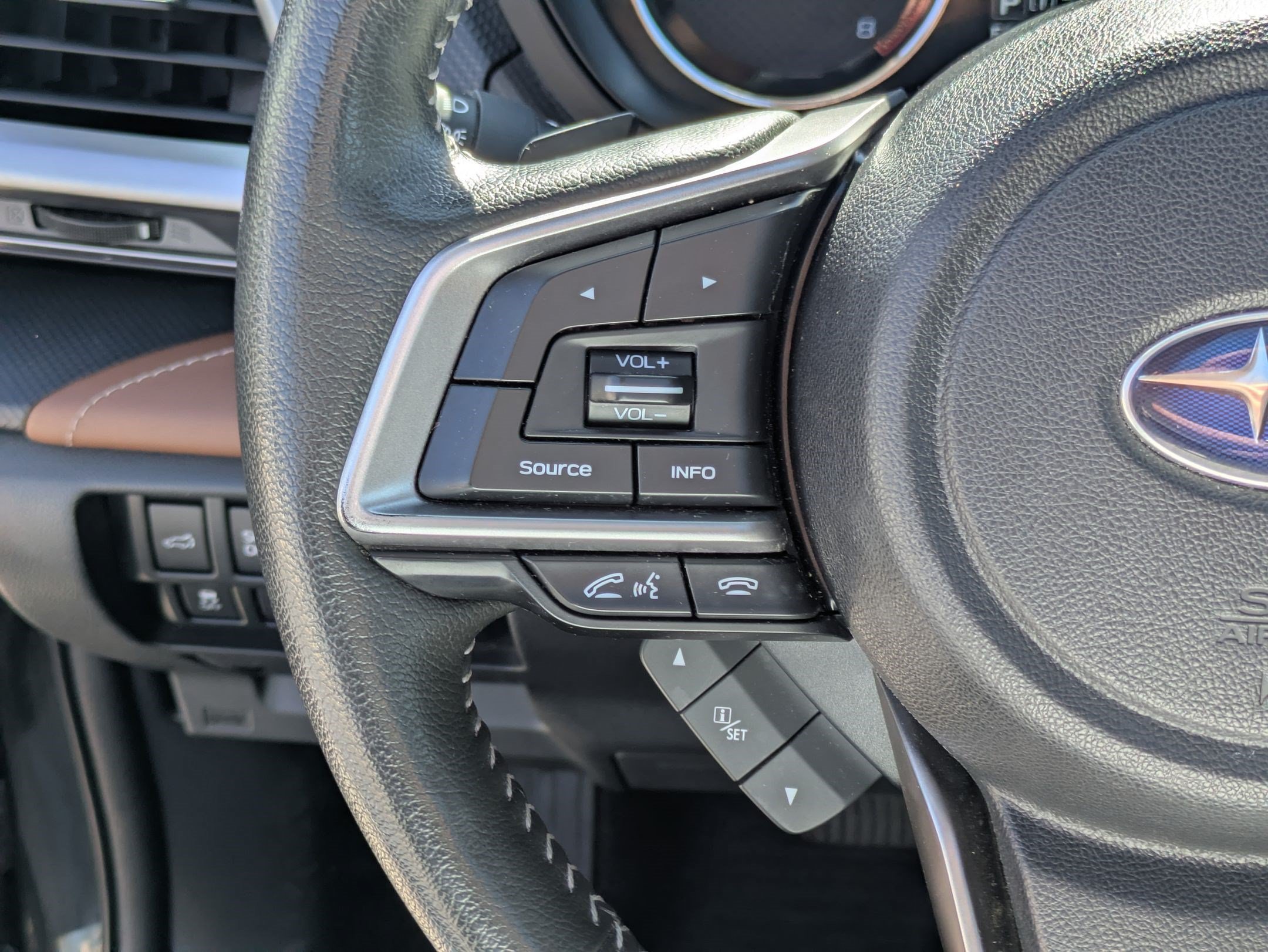 Used 2023 Crystal Black Silica Subaru Touring image 19