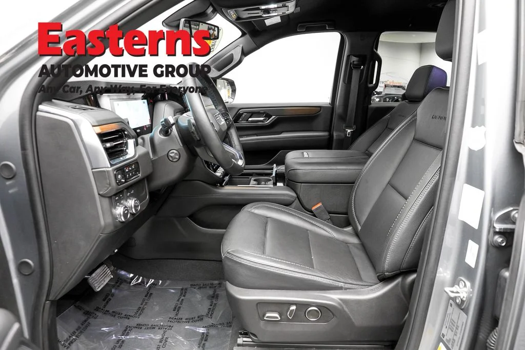 Used 2025 Silver GMC Denali image 14