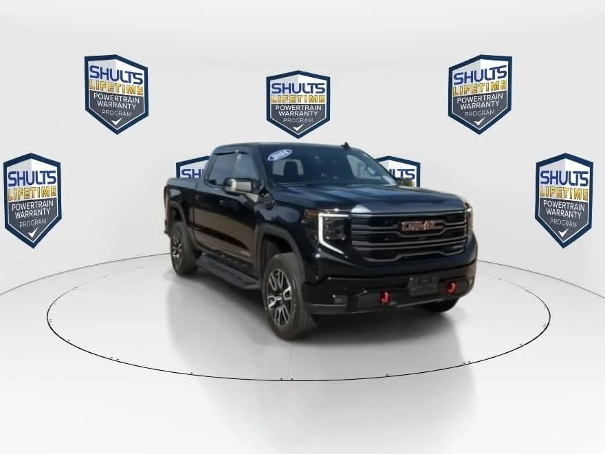 Used 2024 Onyx Black GMC AT4 image 4