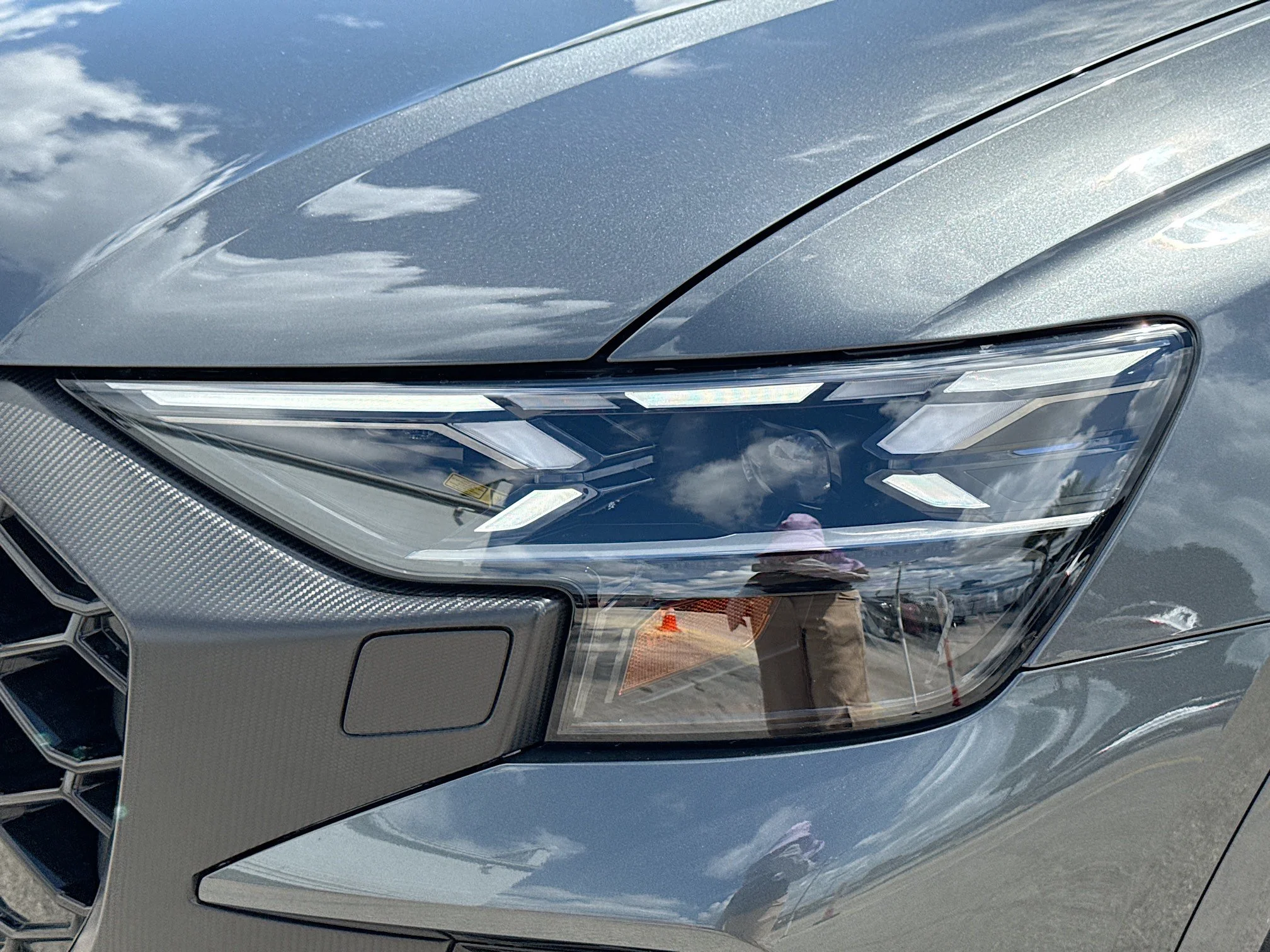 New 2026 Daytona Gray Pearl Effect Audi performance image 9