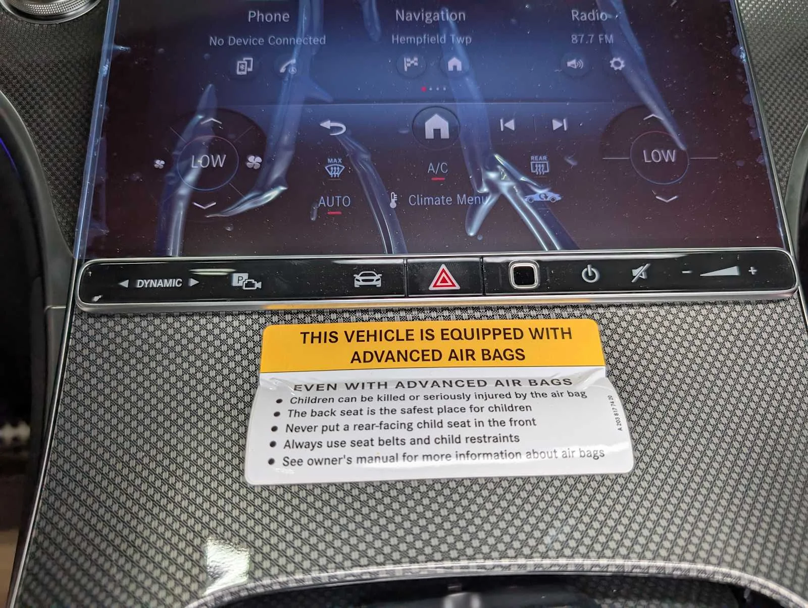 New 2026  Mercedes-Benz GLC 300 image 29