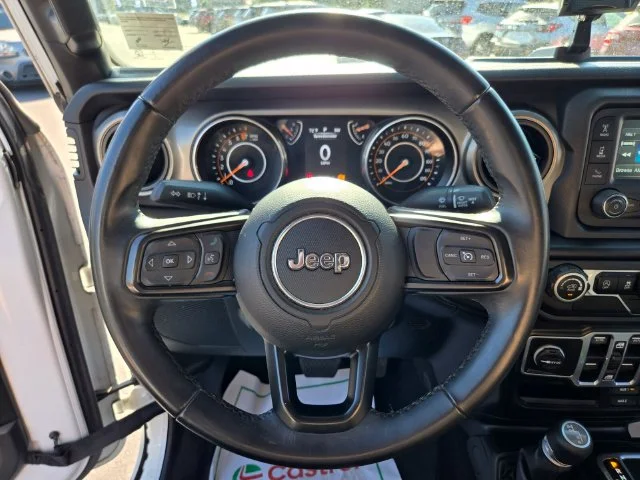 Used 2018 White Jeep Unlimited Sport S image 32