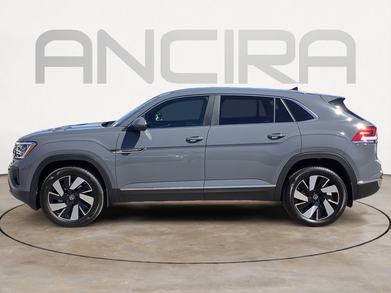 New 2026 Pure Gray Volkswagen 2.0T SEL image 5