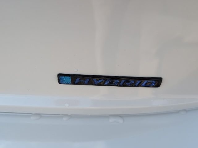 New 2026 Platinum White Pearl Honda 2WD Sport Touring Hybrid image 20