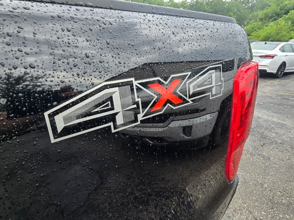 Used 2022 Black Ford Lariat image 15