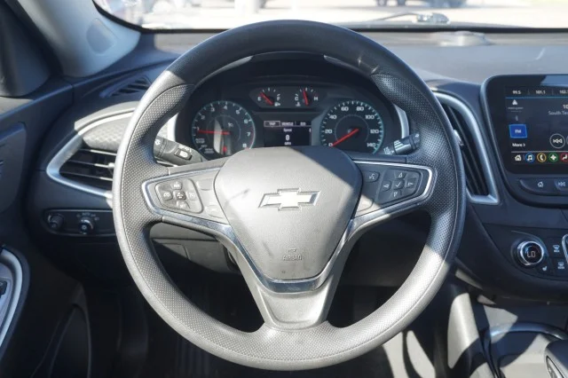 Used 2025 Radiant Red Tintcoat Chevrolet LT image 21