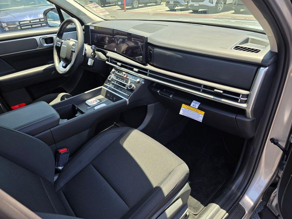 New 2026 Silver Hyundai SE FWD image 9