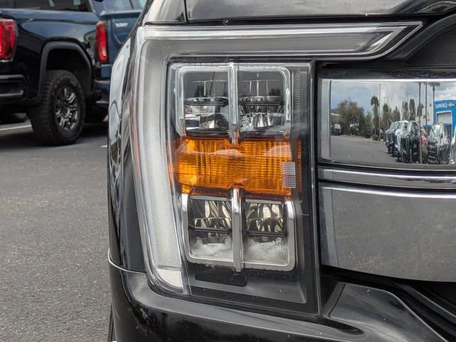 Used 2021 Agate Black Met Ford XL image 10