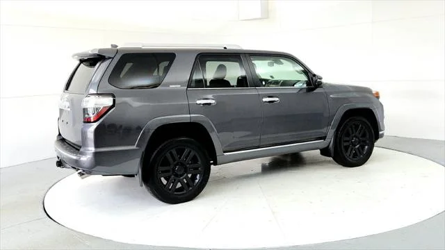 Certified Used 2022 MAGNETIC GRAY MET. Toyota  image 4