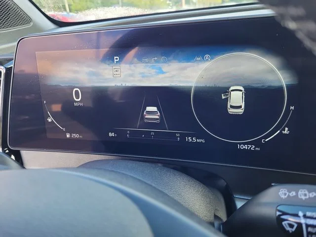 Used 2025 White Kia X-Pro Prestige image 29