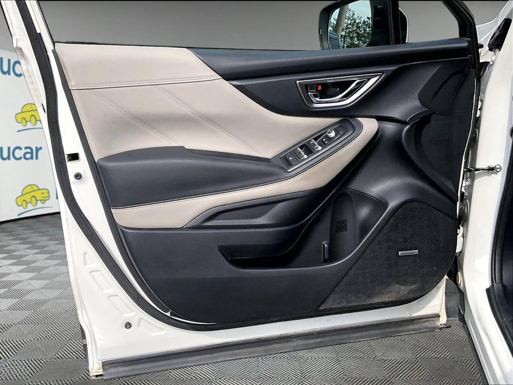 Used 2024 White Subaru Limited image 9
