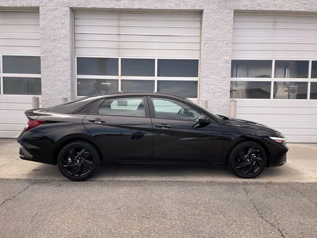 2026 Hyundai Elantra's photo