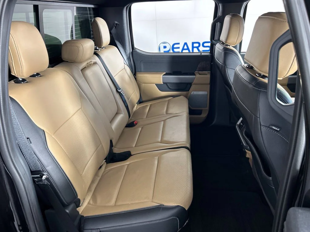 Used 2022 Black Ford Lariat image 23