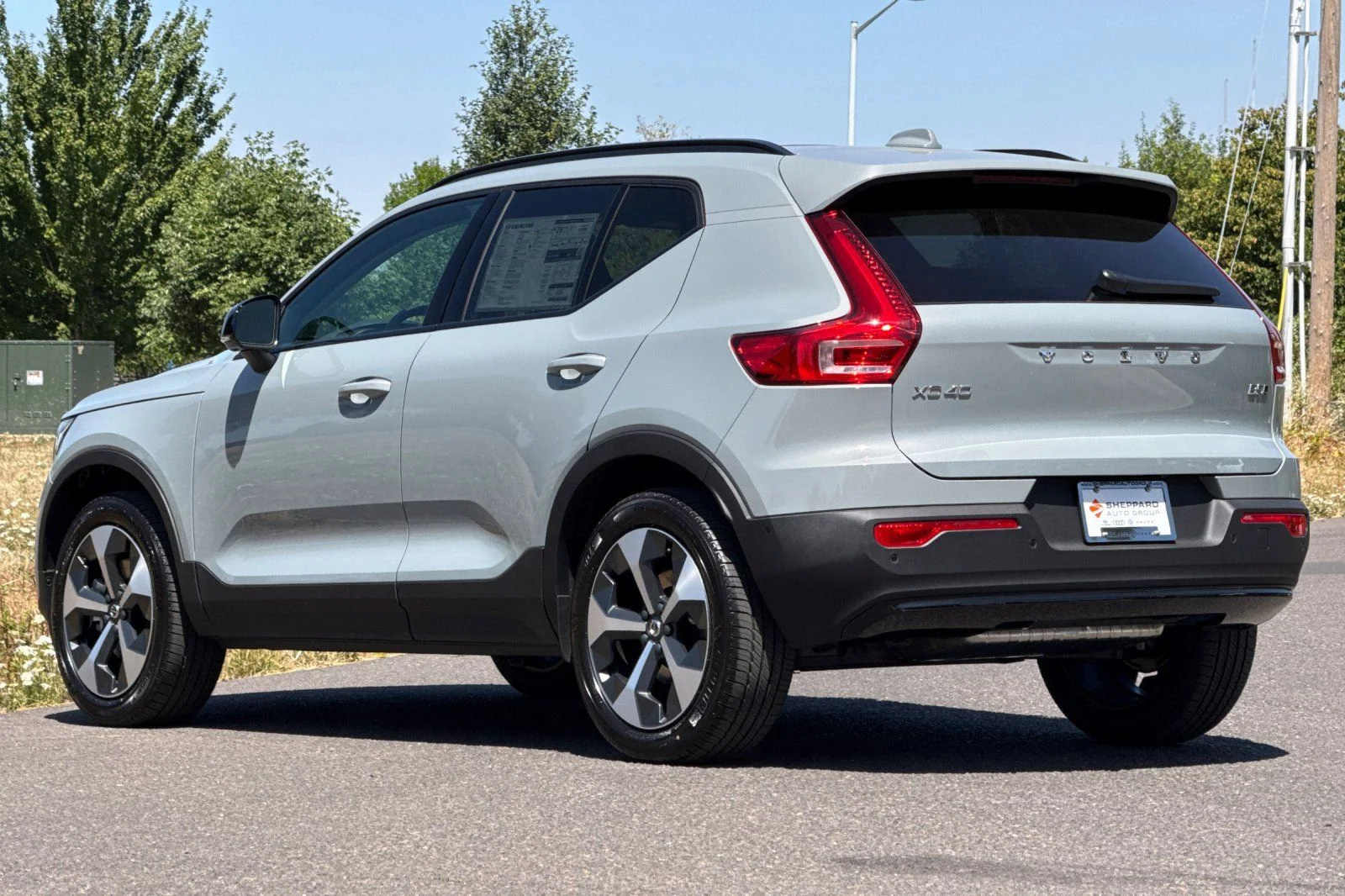 New 2026 Vapour Grey Volvo Plus image 5