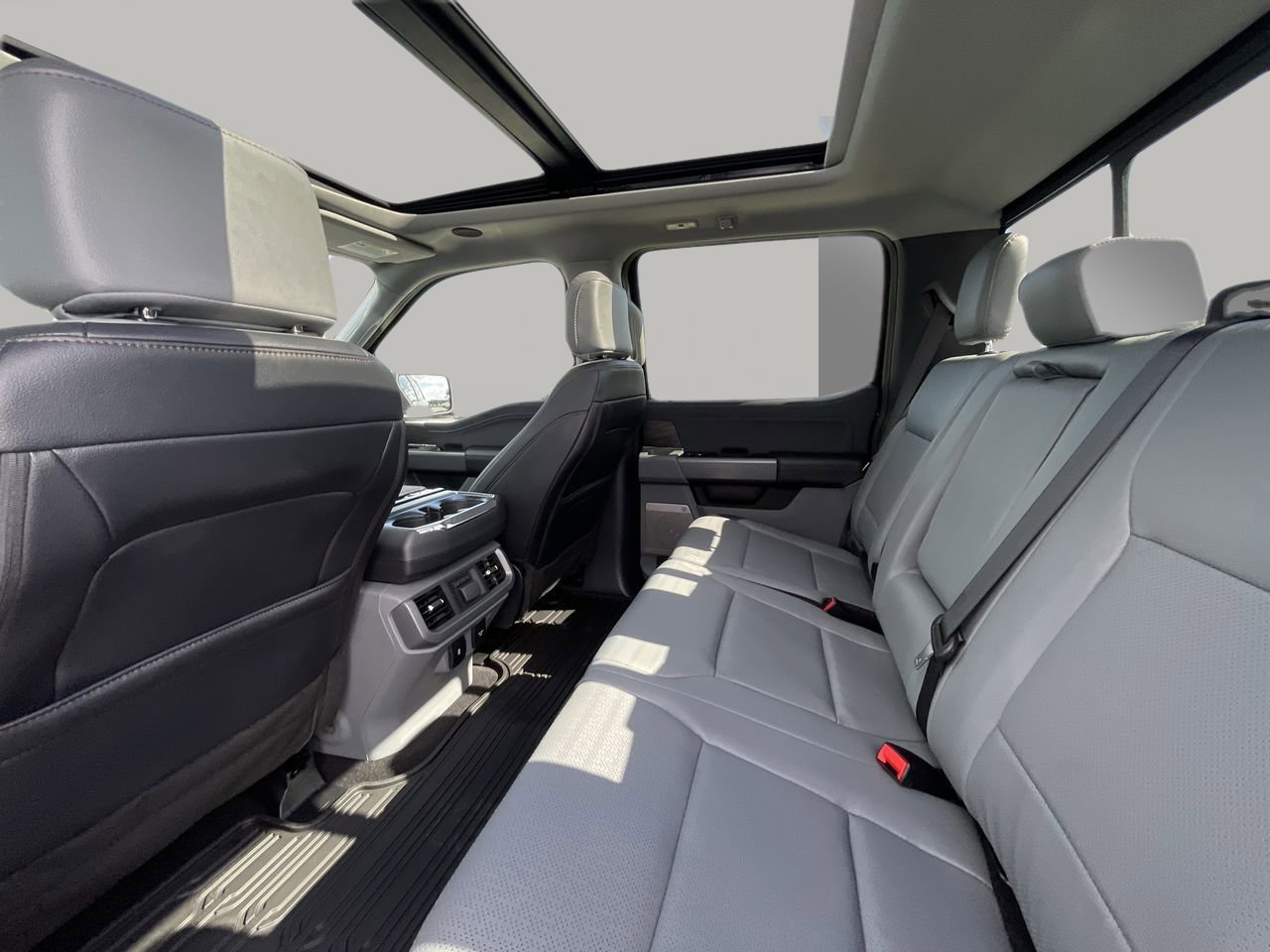 New 2026 Antimatter Blue Metallic Ford Lariat image 16