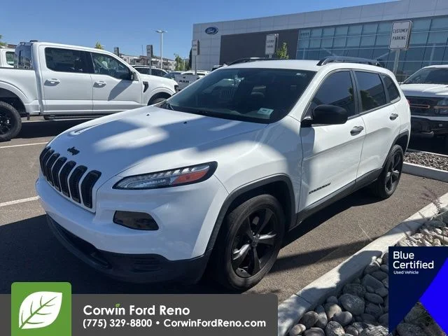 Used 2017 Bright White Clearcoat Jeep Sport image 3