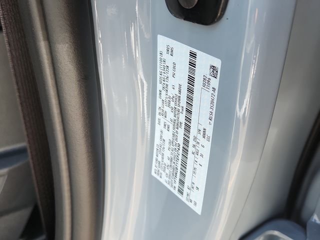 New 2026 Glacier Gray Metallic Tri-Coat Ford F-250® Lariat® image 13