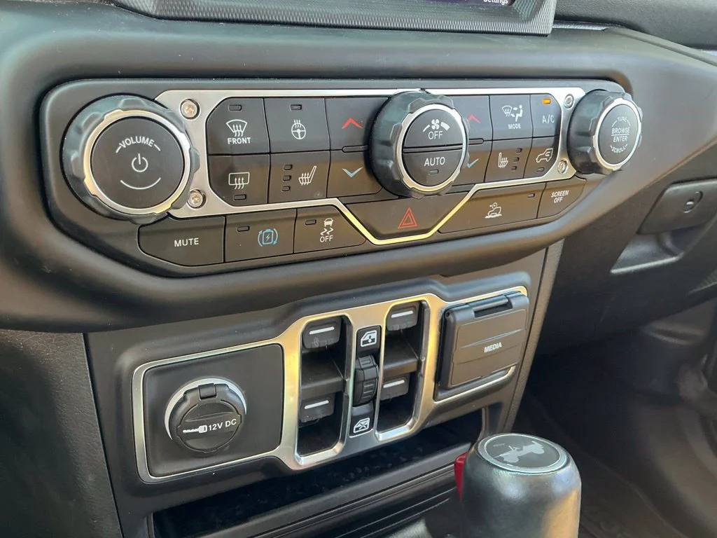 Used 2021 Black Jeep Unlimited Sahara 4xe image 42