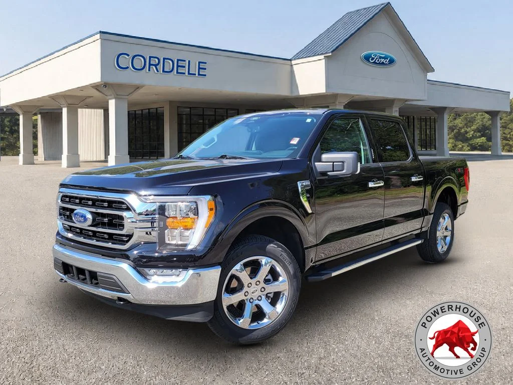 Used 2022 Black Ford XLT image 1