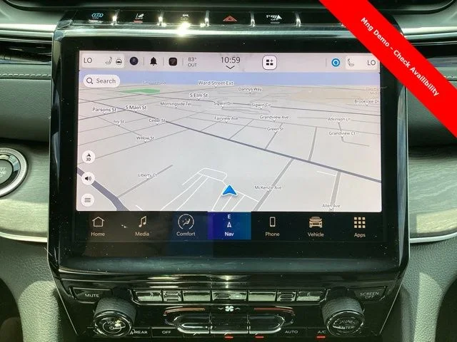 Used 2023 White Jeep 4xe image 12