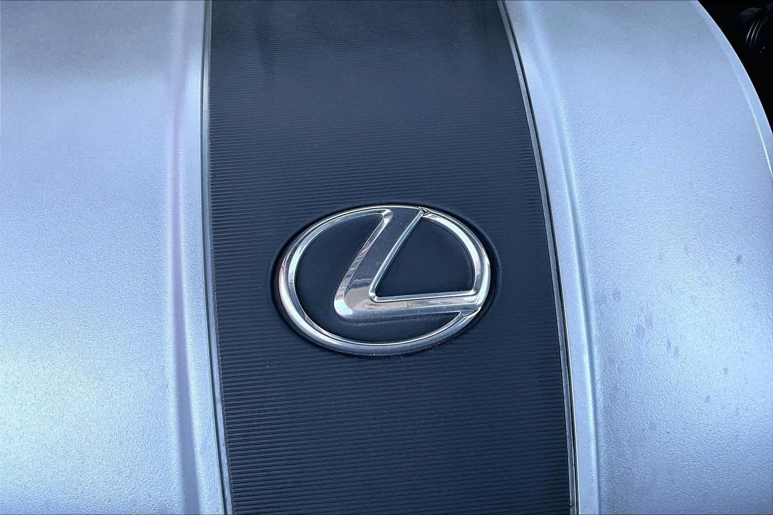 Certified Used 2022 Atomic Silver Lexus  image 33
