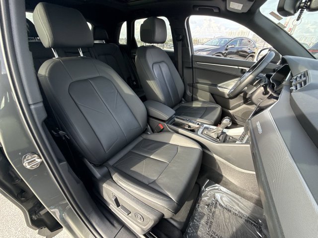 Used 2021  Audi Premium Plus image 26