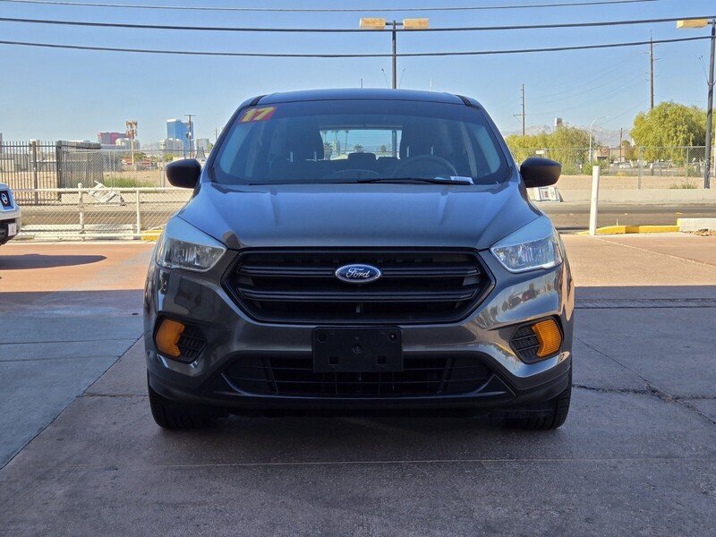 2017 Ford Escape S photo 4