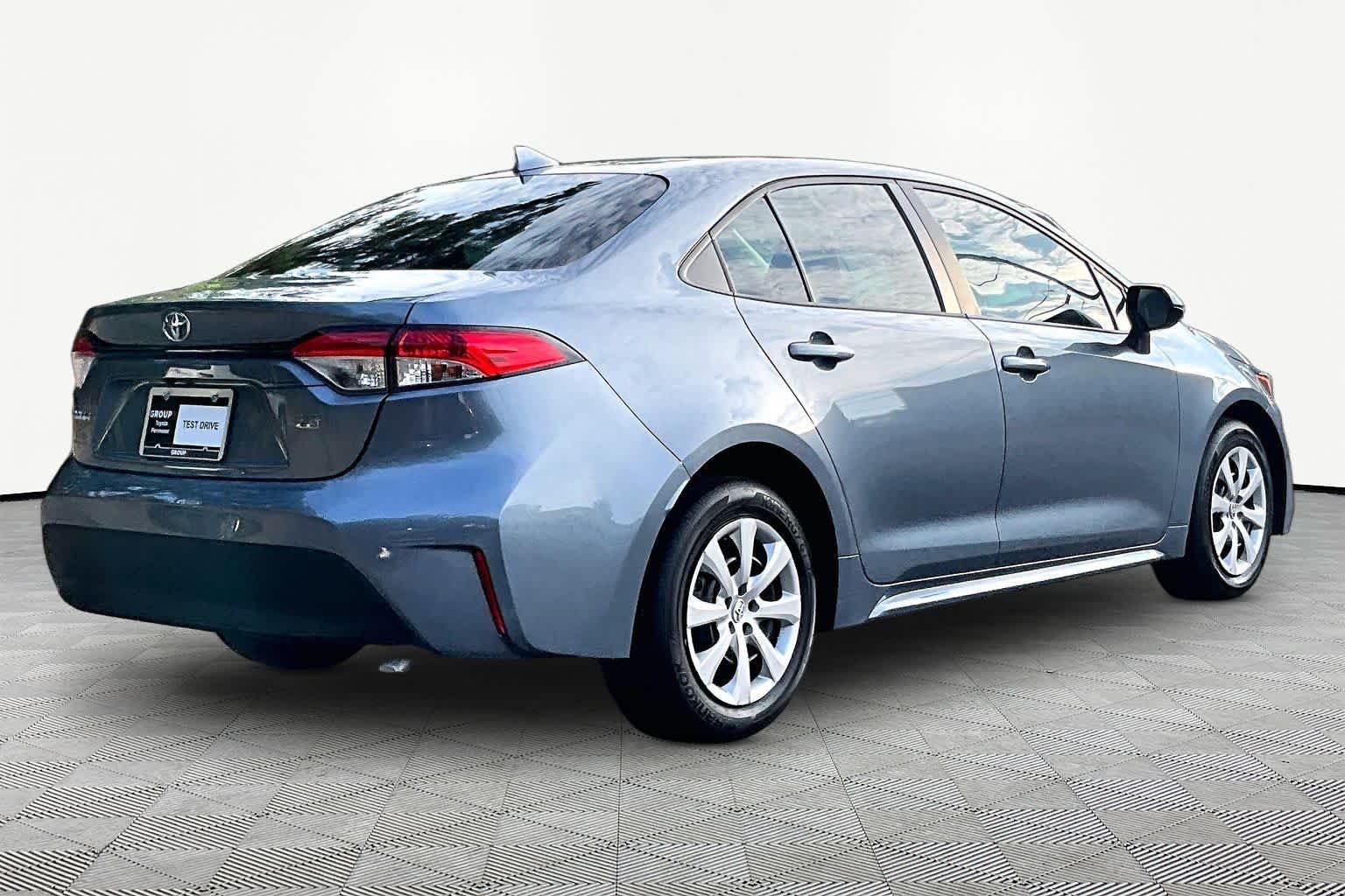 Used 2025 Celestite Toyota LE image 13