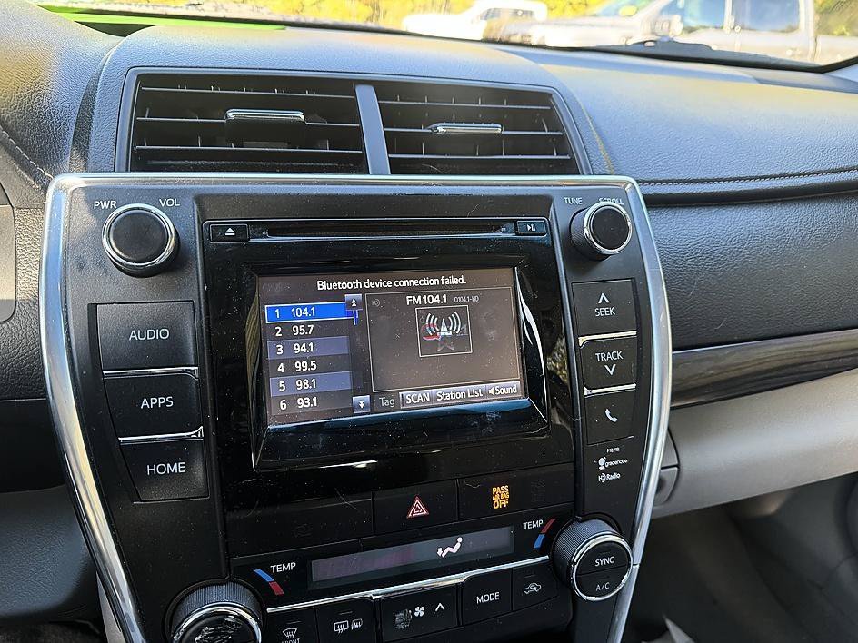 Used 2015 Attitude Black Toyota XLE image 11