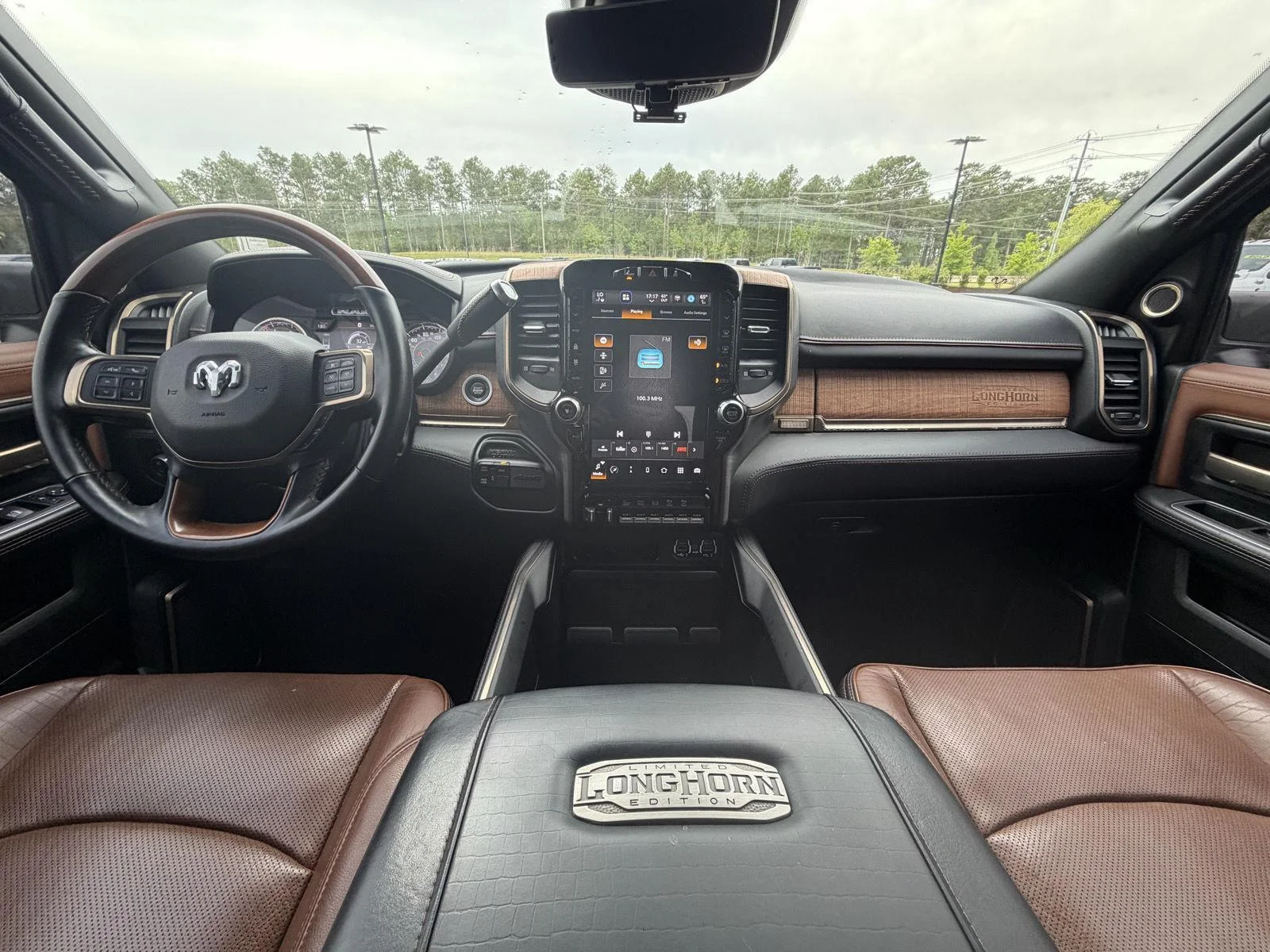 Used 2022 Diamond Black Crystal Pearlcoat Ram Longhorn image 7