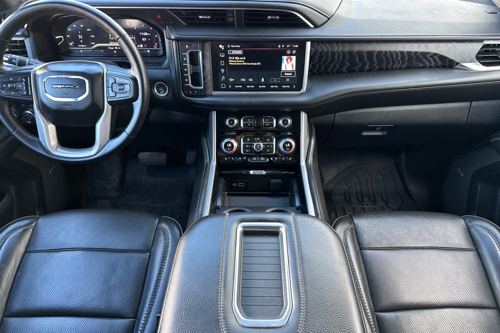 2024 GMC Yukon XL Denali - Photo 13