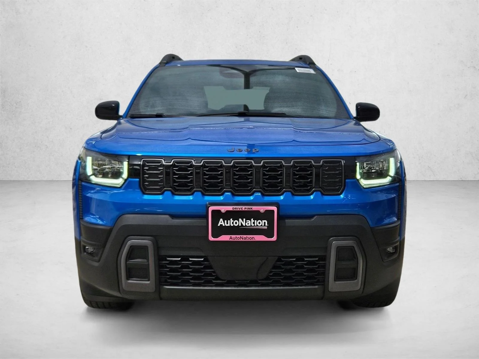 New 2026 Hydro Blue Pearl-Coat Exterior Paint Jeep Laredo image 6