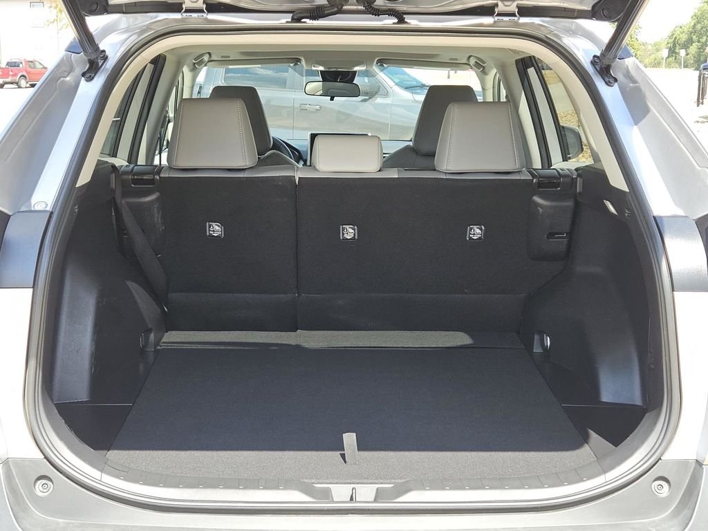 Used 2023 Silver Toyota XLE Premium image 43