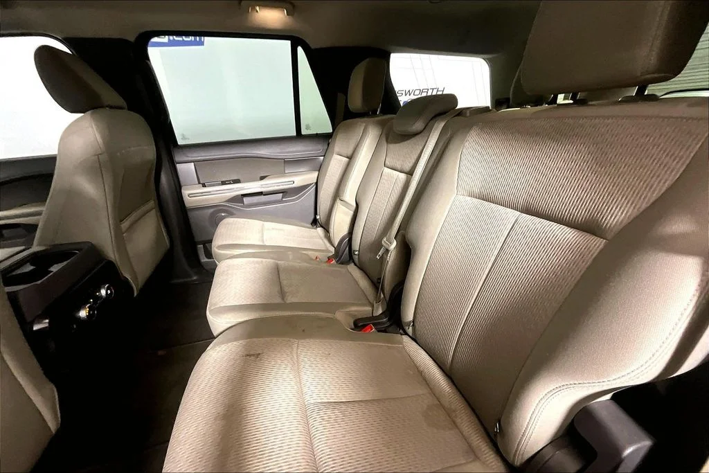 Certified Used 2021 Oxford White Ford XLT image 21