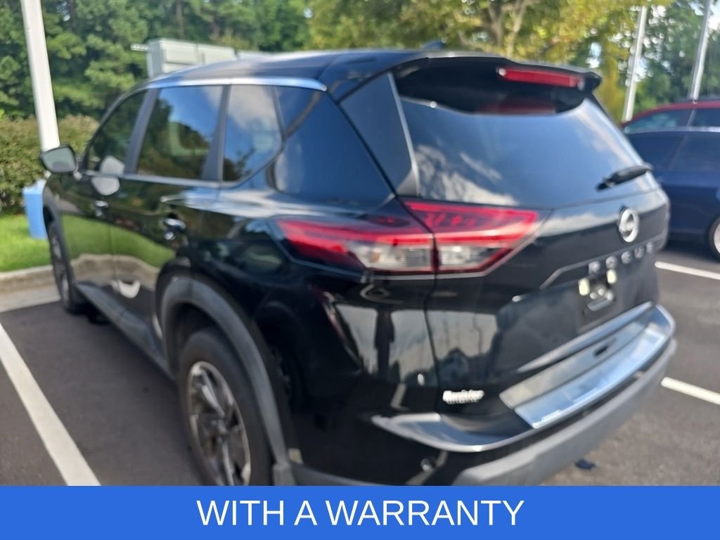 Used 2025 Black Nissan SV image 3