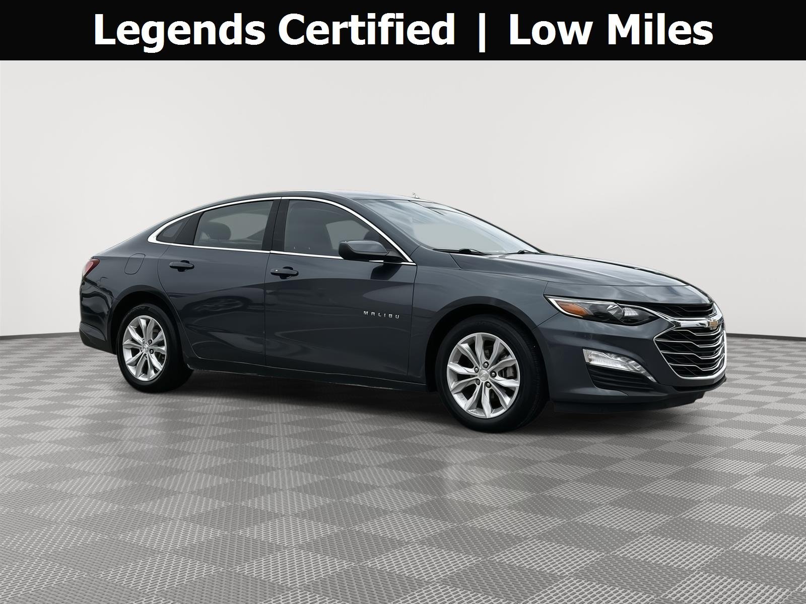 Used 2021 Shadow Gray Metallic Chevrolet LT image 1