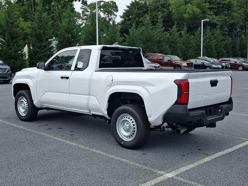 New 2026 Ice Cap Toyota  SR image 8