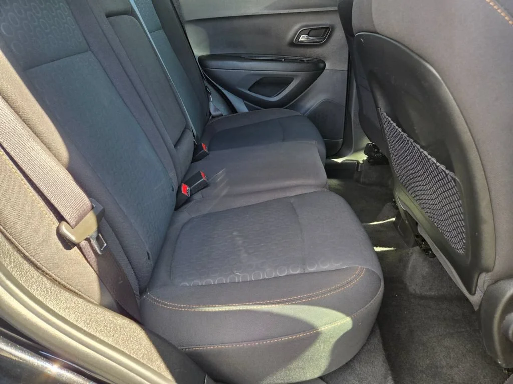 Used 2020 MOSAIC BLACK METALLIC Chevrolet LS image 13