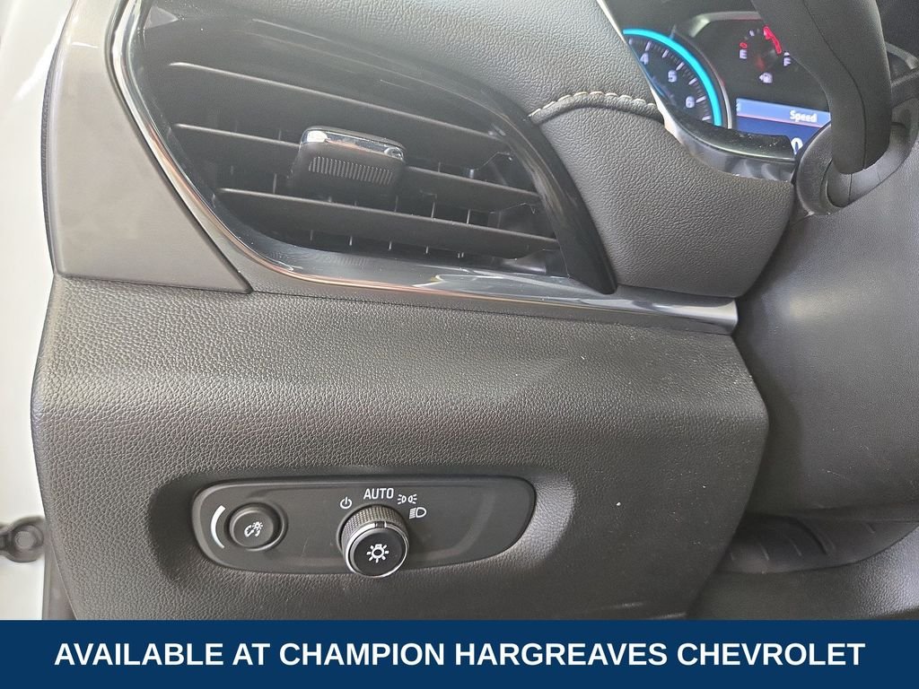 Used 2023 Summit White Chevrolet LT Leather image 23