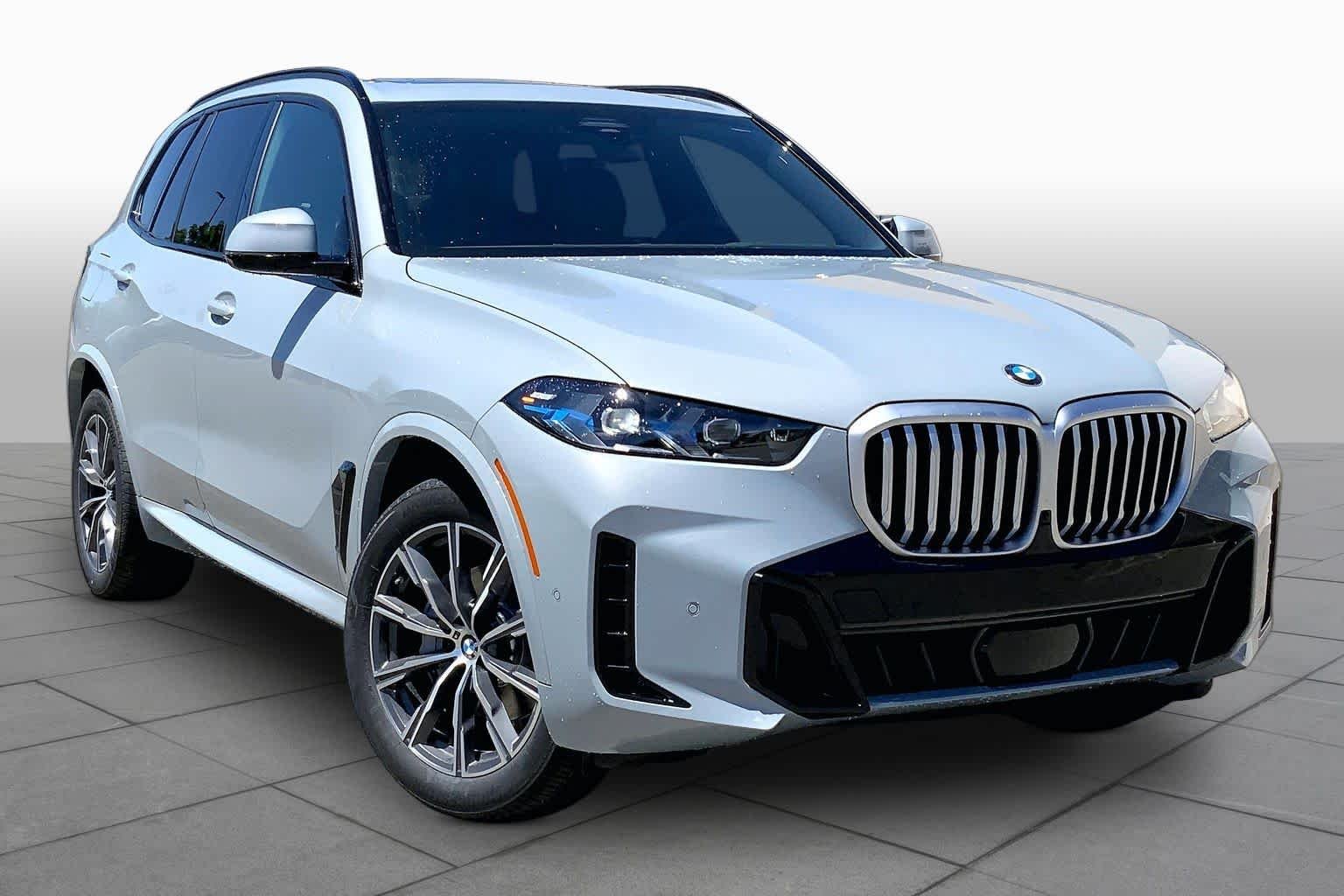New 2026 Brooklyn Grey Metallic BMW xDrive40i image 2